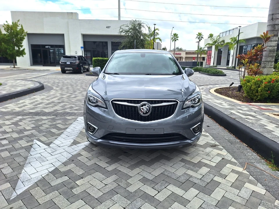 2020 Buick Envision - Image 2 of 21