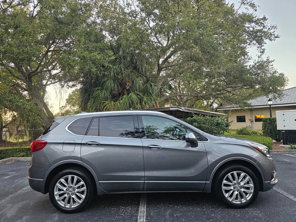 2020 Buick Envision - Image 8 of 21