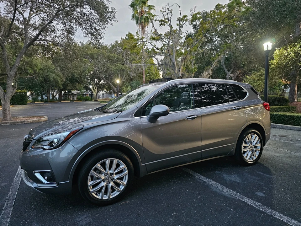 2020 Buick Envision - Image 6 of 21