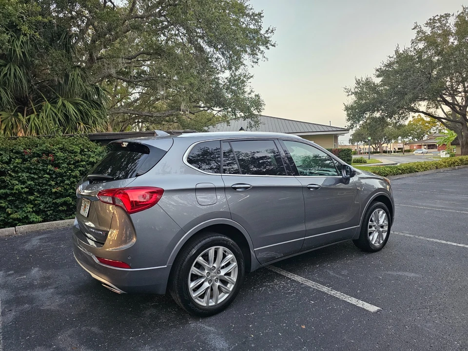 2020 Buick Envision - Image 10 of 21