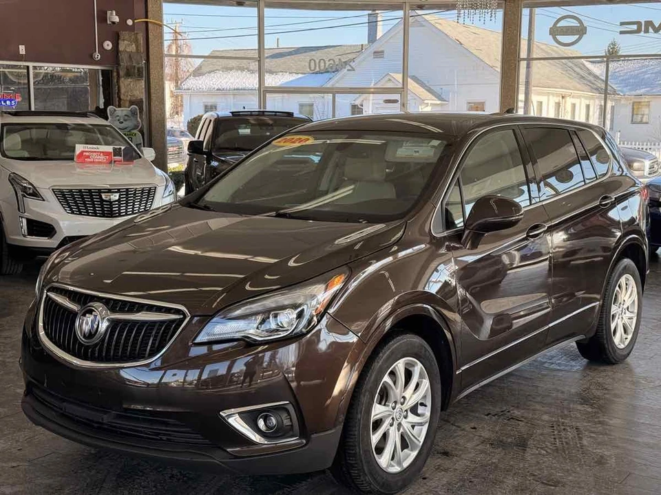 2020 Buick Envision - Image 2 of 12