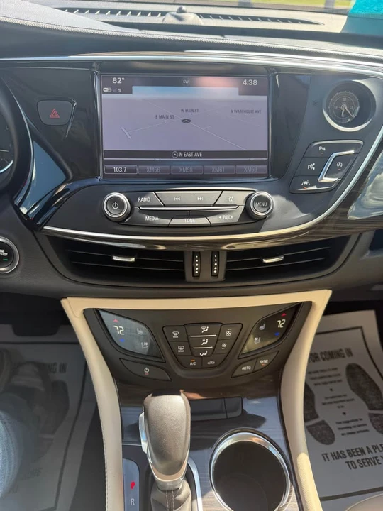 2020 Buick Envision - Image 8 of 12