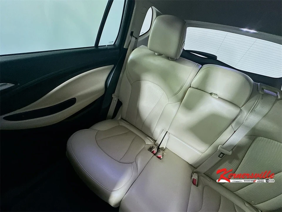 2020 Buick Envision - Image 12 of 21