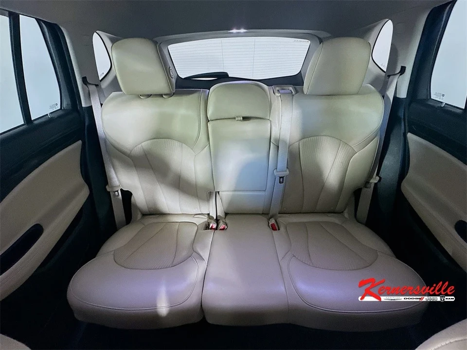 2020 Buick Envision - Image 13 of 21