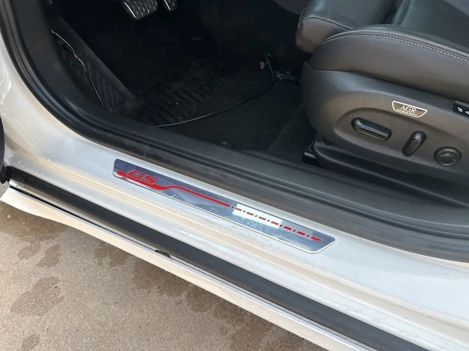 2020 Buick Regal - Image 10 of 20