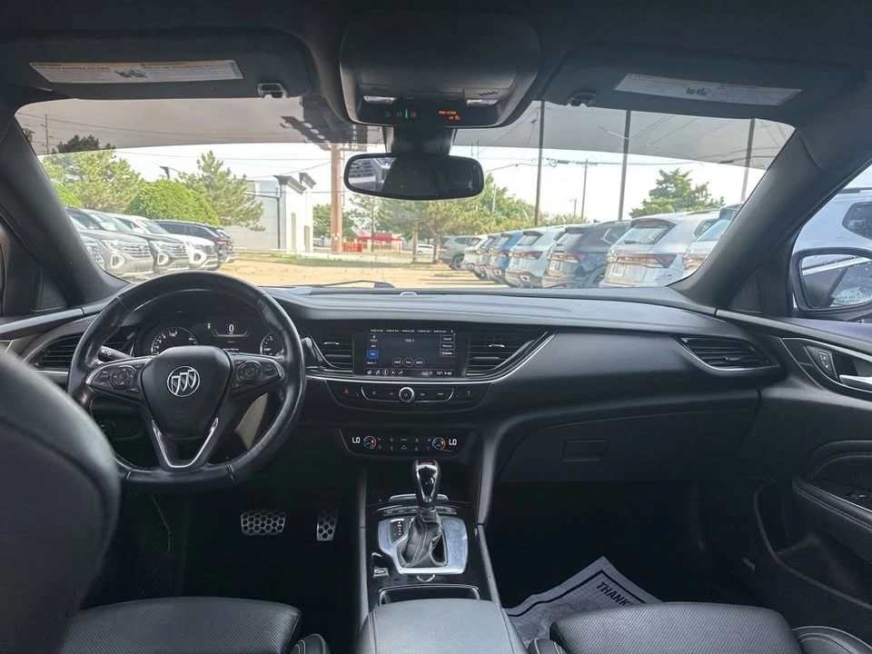 2020 Buick Regal - Image 18 of 20
