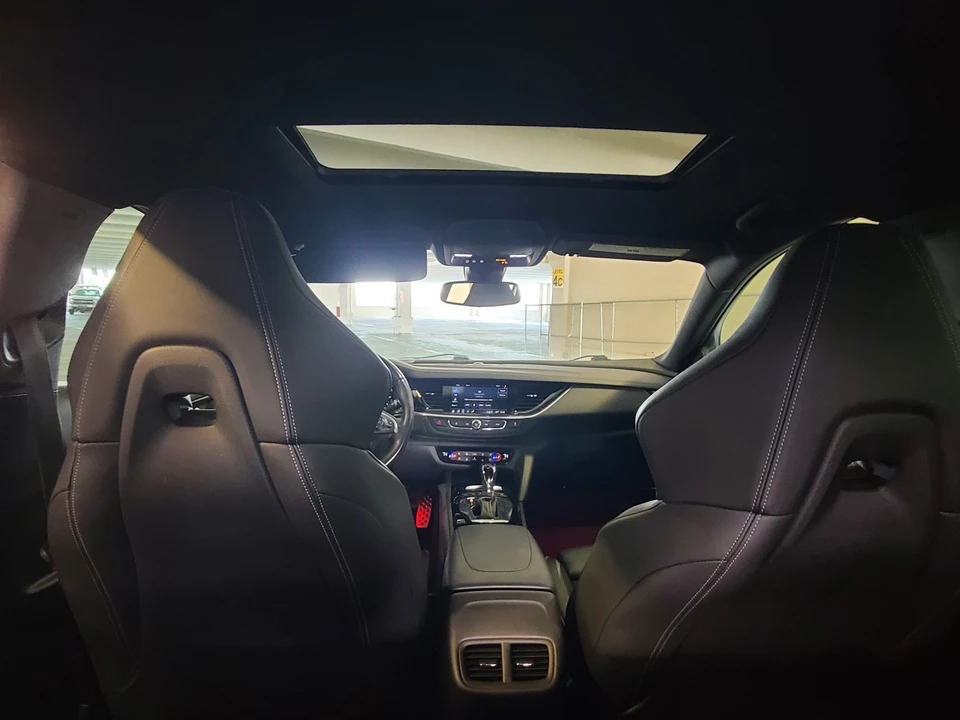 2020 Buick Regal - Image 18 of 21