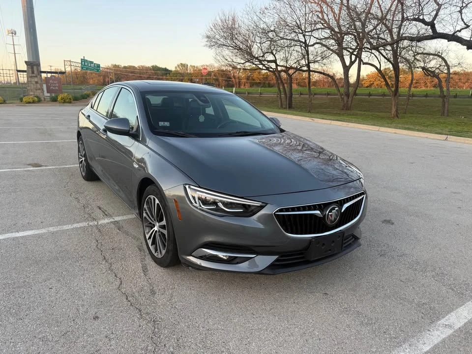 2020 Buick Regal - Image 5 of 16