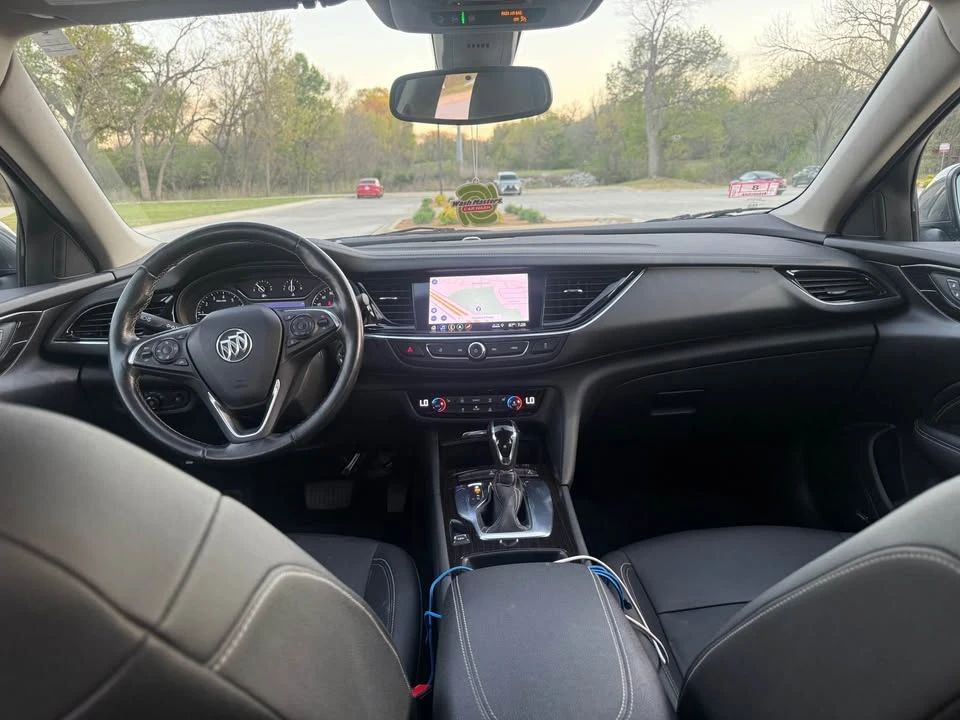 2020 Buick Regal - Image 11 of 16
