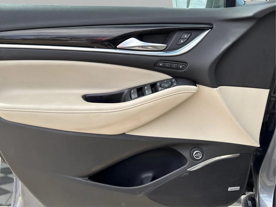2020 Buick Enclave - Image 16 of 20