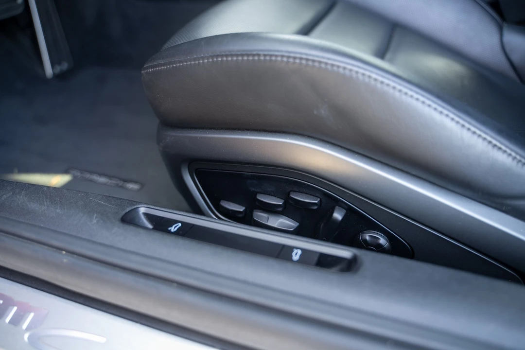 2020 Porsche 992 Carrera 4S - Image 11 of 13