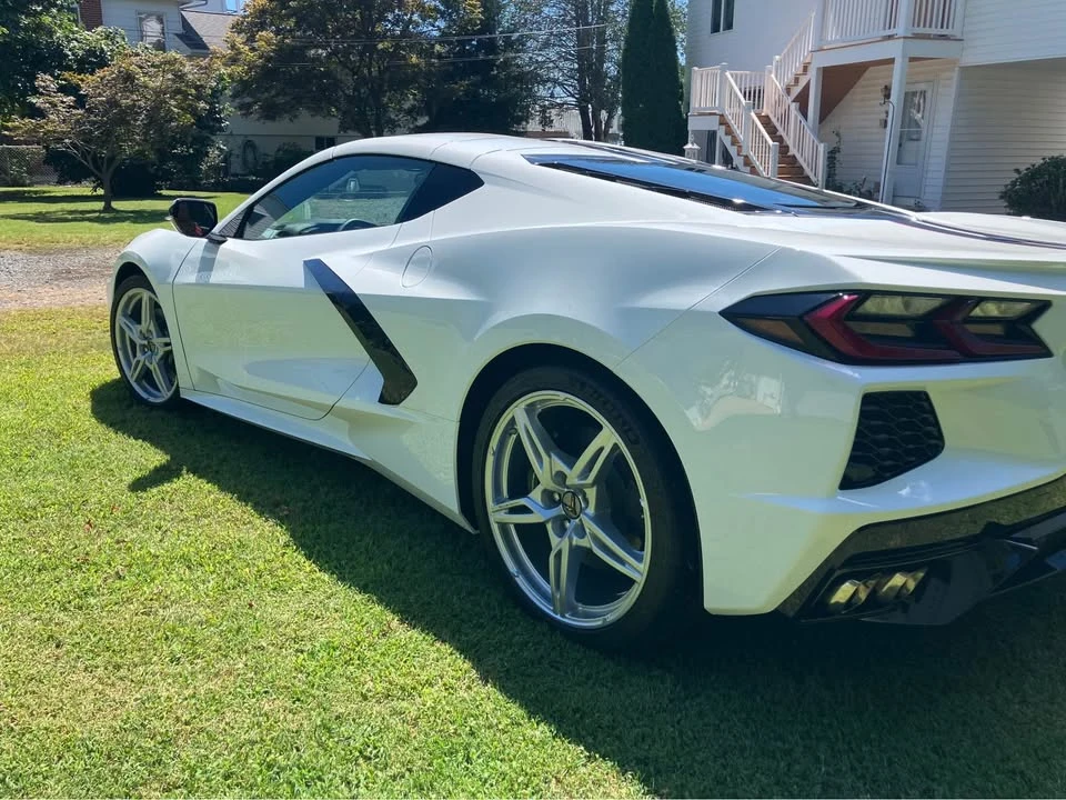 2020 Chevrolet Corvette C8 - Image 6 of 9