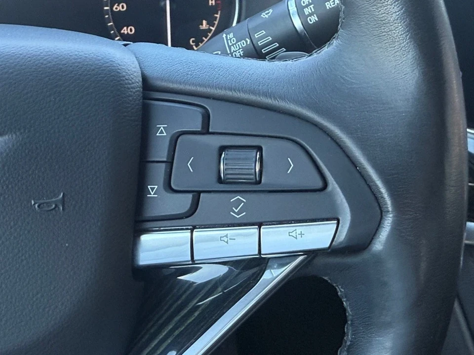 2020 Cadillac XT6 - Image 13 of 21
