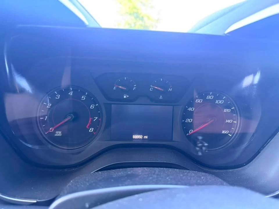 2020 Chevrolet Camaro 6th Gen - Image 5 of 11