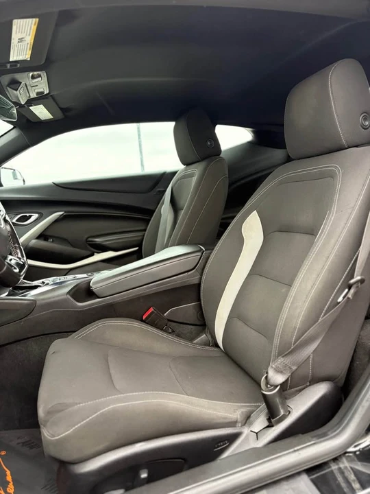 2020 Chevrolet Camaro 6th Gen - Image 9 of 13