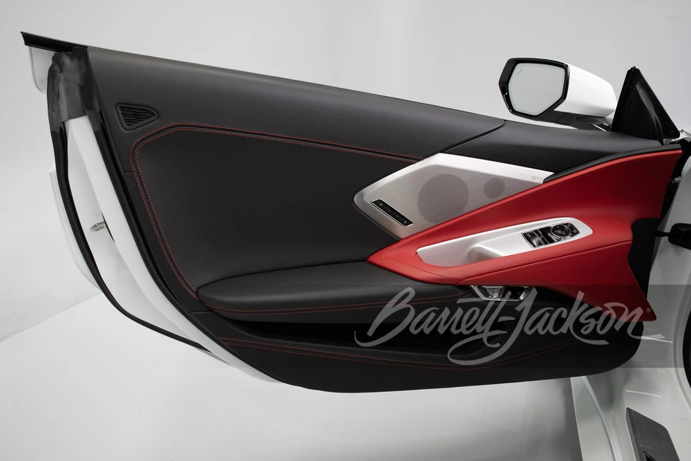 2020 Chevrolet Corvette C8 - Image 19 of 31