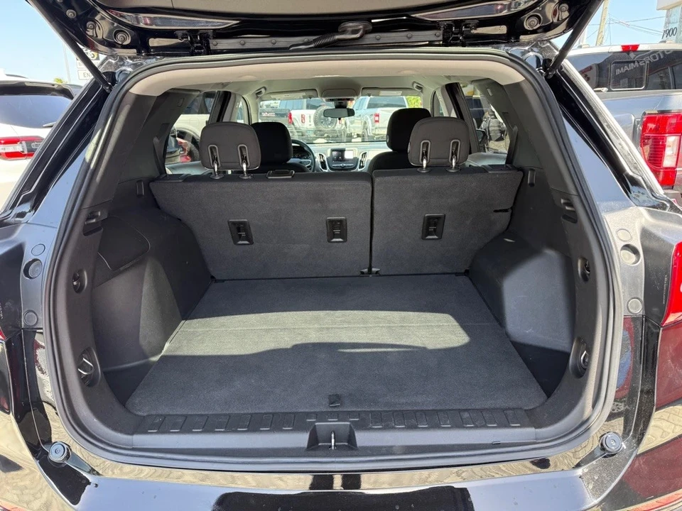 2020 Chevrolet Equinox - Image 8 of 20