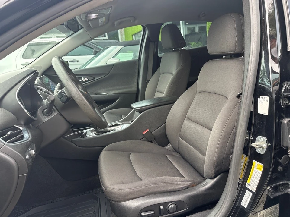2020 Chevrolet Malibu - Image 11 of 21