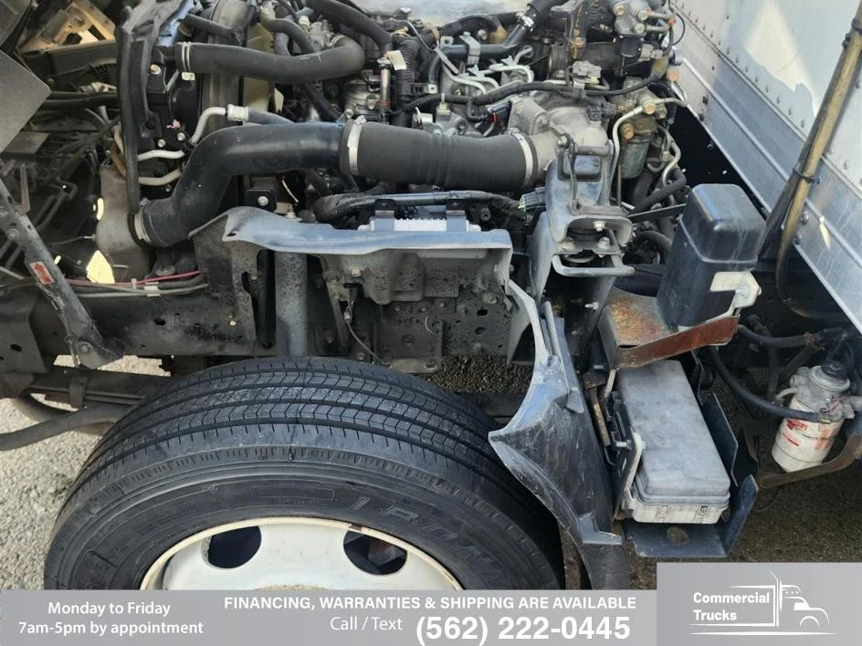 2020 Isuzu Elf - Image 19 of 31