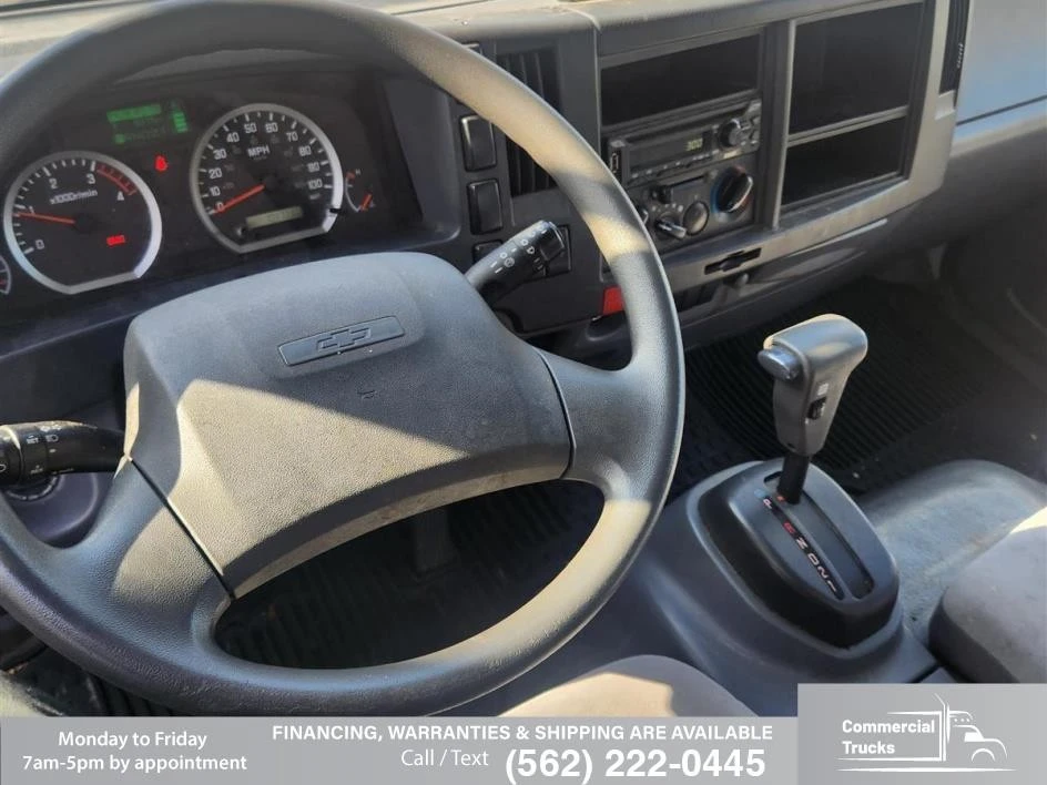 2020 Isuzu Elf - Image 28 of 31