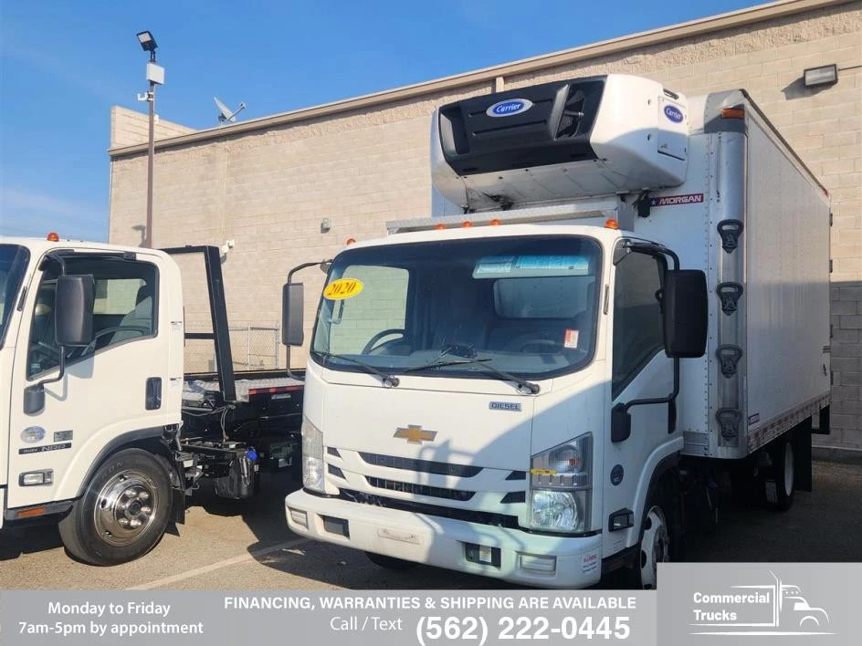2020 Isuzu Elf - Image 3 of 21