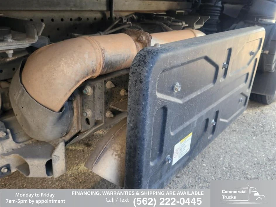 2020 Isuzu Elf - Image 8 of 21