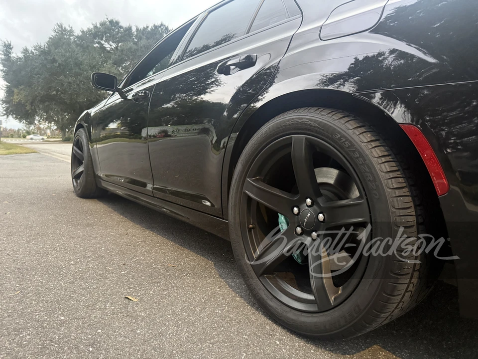 2020 Chrysler 300 (2005-2023) - Image 6 of 18