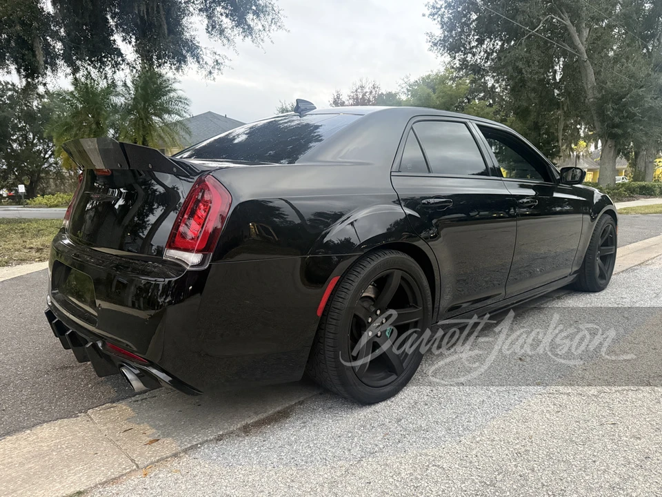 2020 Chrysler 300 (2005-2023) - Image 2 of 18