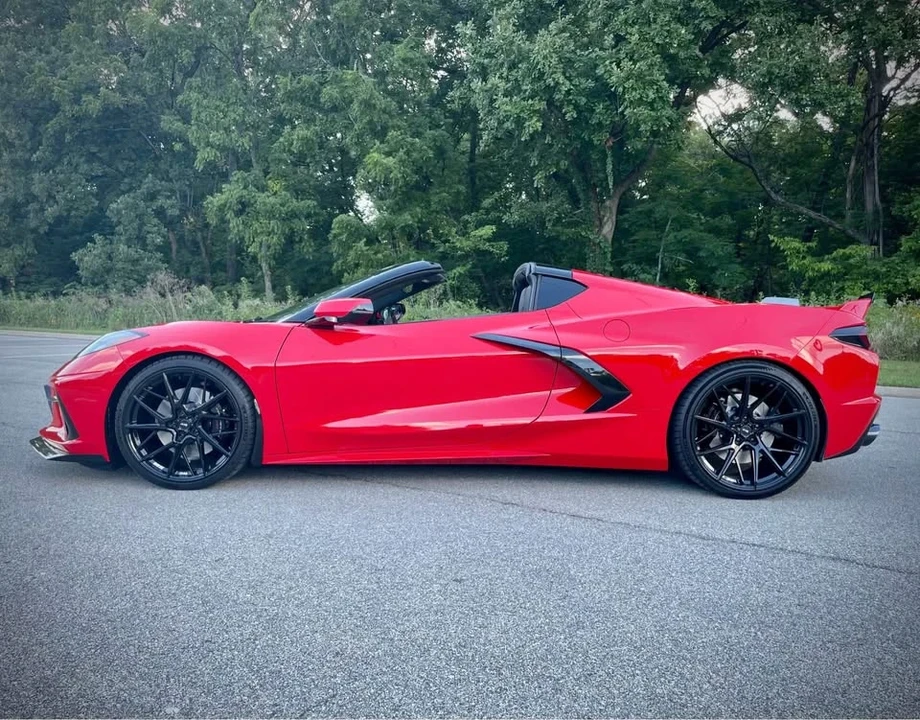 2020 Chevrolet Corvette C8 - Image 3 of 3