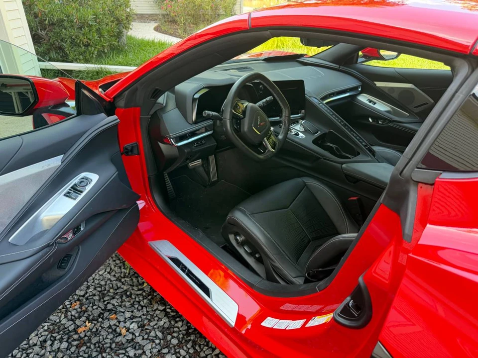 2020 Chevrolet Corvette C8 - Image 12 of 19