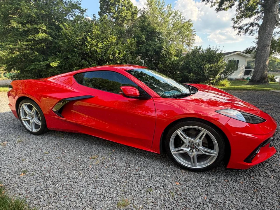 2020 Chevrolet Corvette C8 - Image 2 of 19