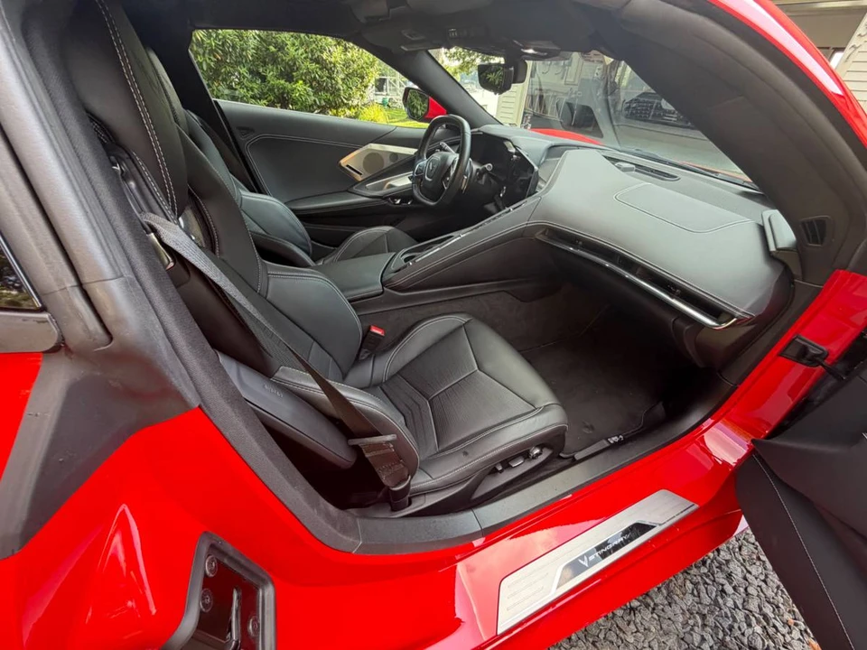 2020 Chevrolet Corvette C8 - Image 14 of 17