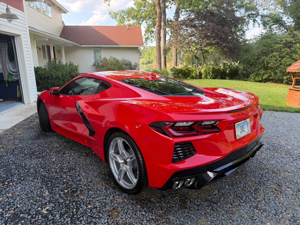 2020 Chevrolet Corvette C8 - Image 9 of 17