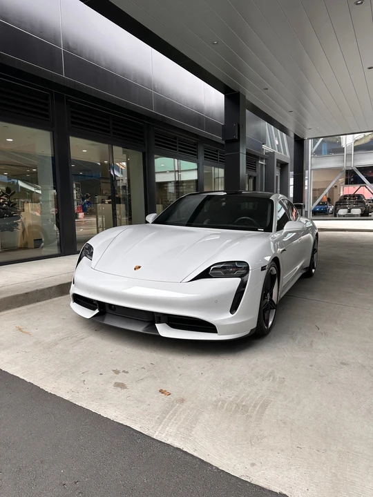 2020 Porsche Taycan Turbo - Image 3 of 3