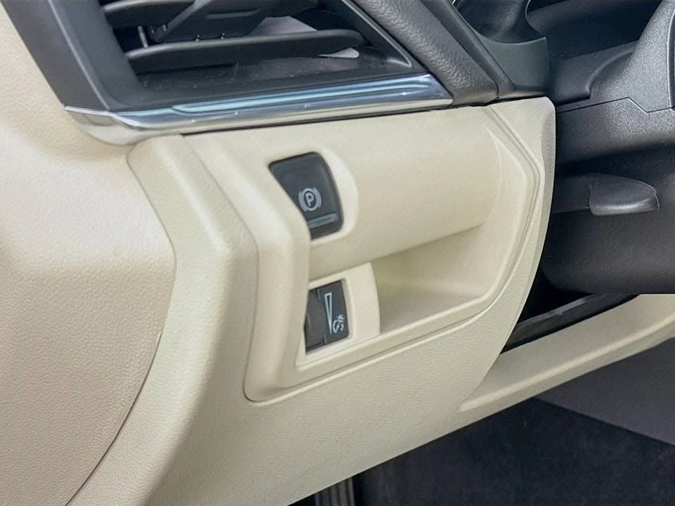 2020 Cadillac CT4 - Image 10 of 20