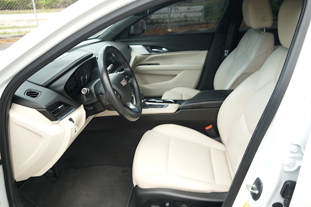 2020 Cadillac CT4 - Image 20 of 31