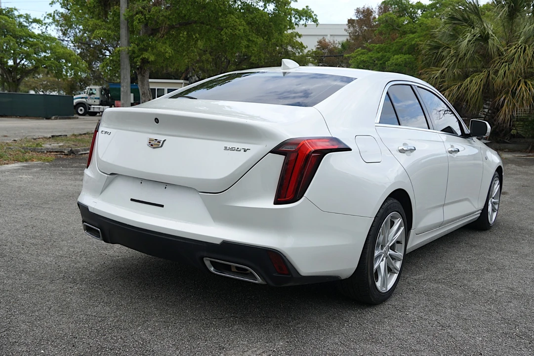 2020 Cadillac CT4 - Image 8 of 31