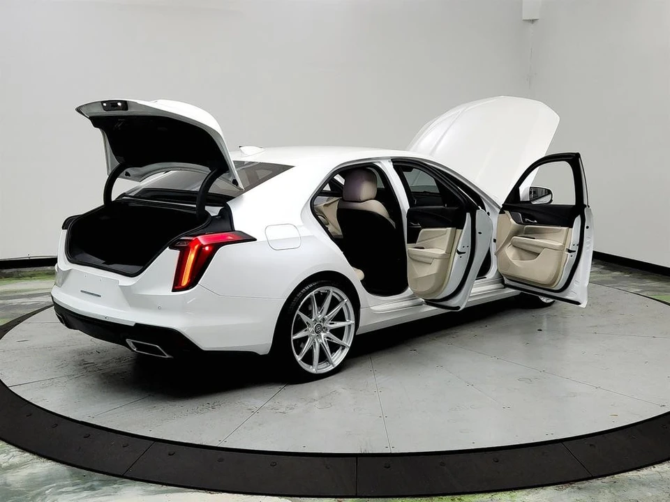 2020 Cadillac CT4 - Image 11 of 21