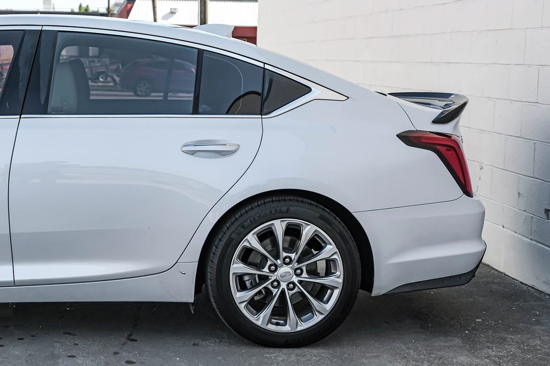 2020 Cadillac CT5 - Image 18 of 21