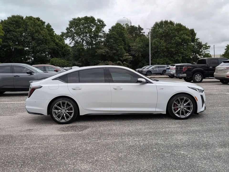 2020 Cadillac CT5-V - Image 8 of 17