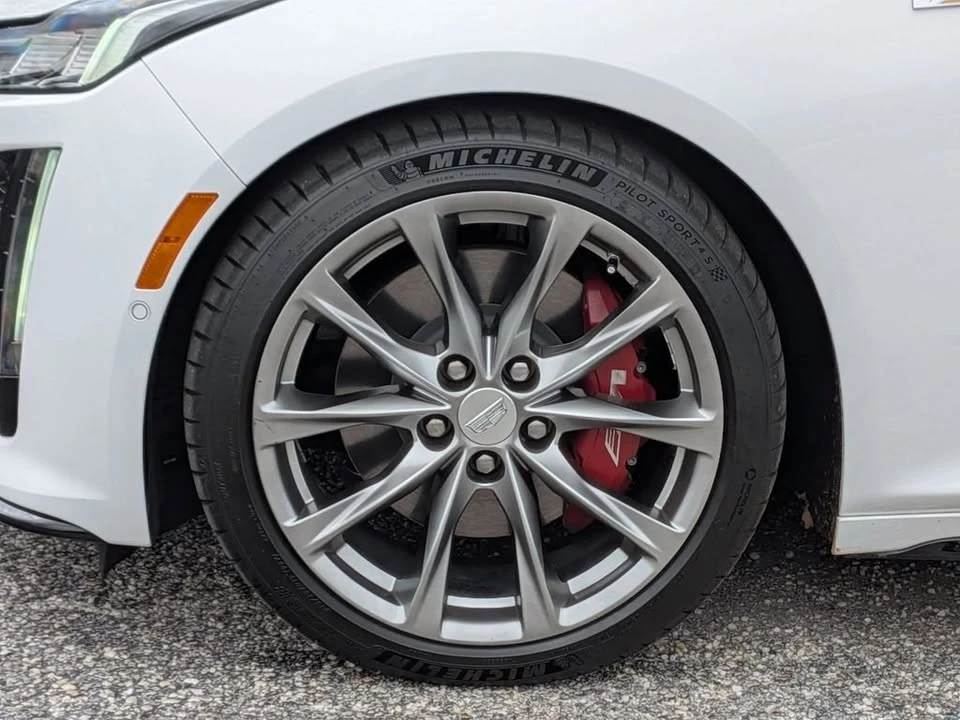 2020 Cadillac CT5-V - Image 9 of 17