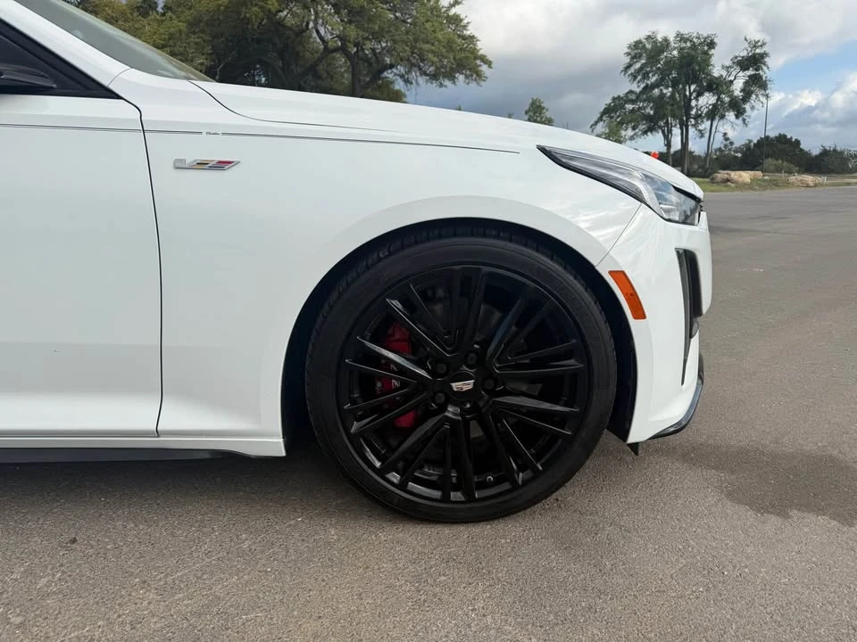 2020 Cadillac CT5-V - Image 5 of 16