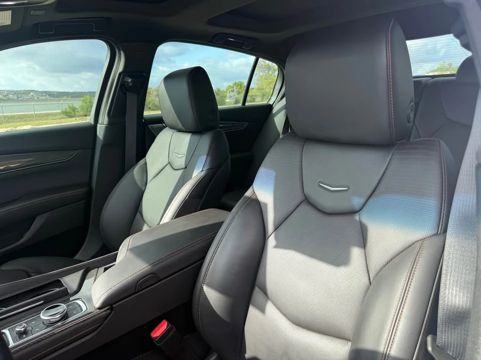2020 Cadillac CT5-V - Image 9 of 16