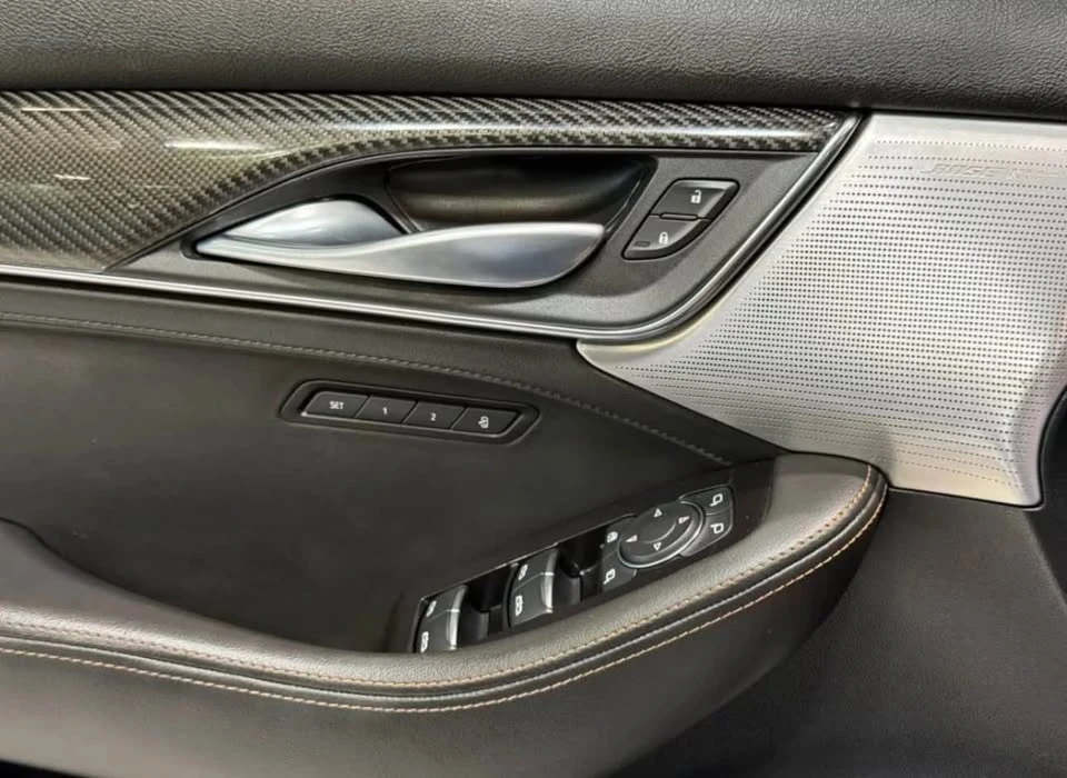 2020 Cadillac CT5-V - Image 7 of 17
