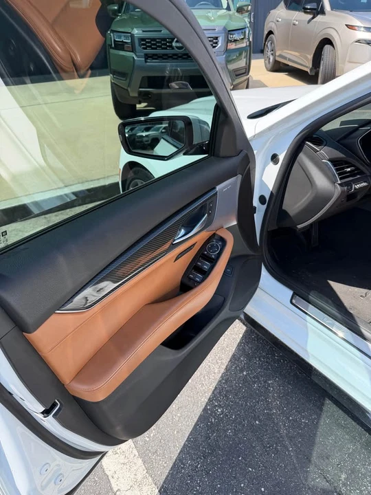 2020 Cadillac CT5-V - Image 12 of 13