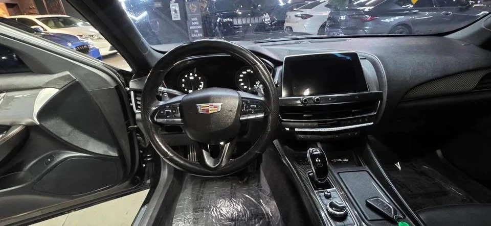 2020 Cadillac CT5-V - Image 9 of 10