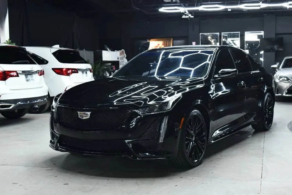 2020 Cadillac CT5-V - Image 2 of 10