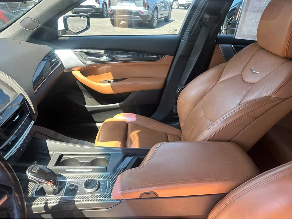 2020 Cadillac CT5-V - Image 9 of 20