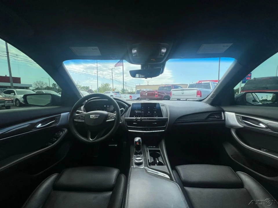 2020 Cadillac CT5-V - Image 18 of 21