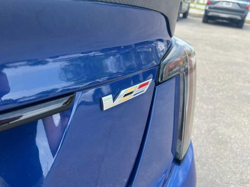 2020 Cadillac CT5-V - Image 15 of 21